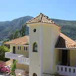Cleopatra Beach Aparthotel