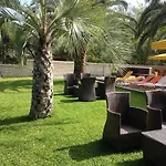 Cleopatra Lägenhetshotell 4*