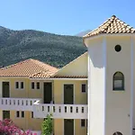 Cleopatra Beach 4* Geni (Lefkada)