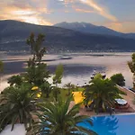 Cleopatra Beach 4* Geni (Lefkada)