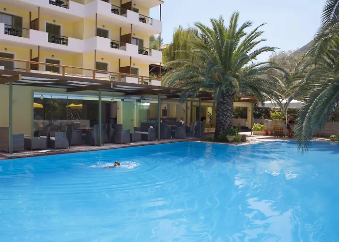 Aparthotel Cleopatra Beach