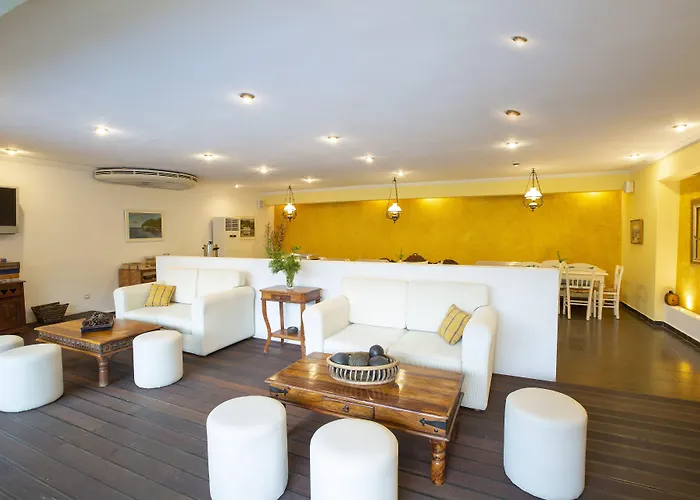 Cleopatra Beach Aparthotel Geni (Lefkada)